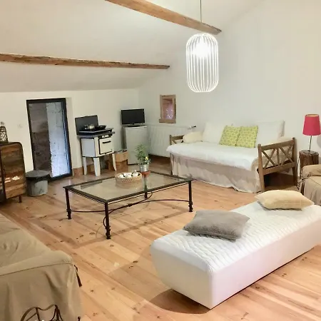 Privatunterkunft Magnificent Renovated Farmhouse - 10 Min A7 - *